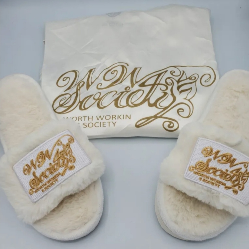 Satin Robes & Slippers - Picture 2 of 2